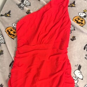 One-Shoulder Red Ruched Dress